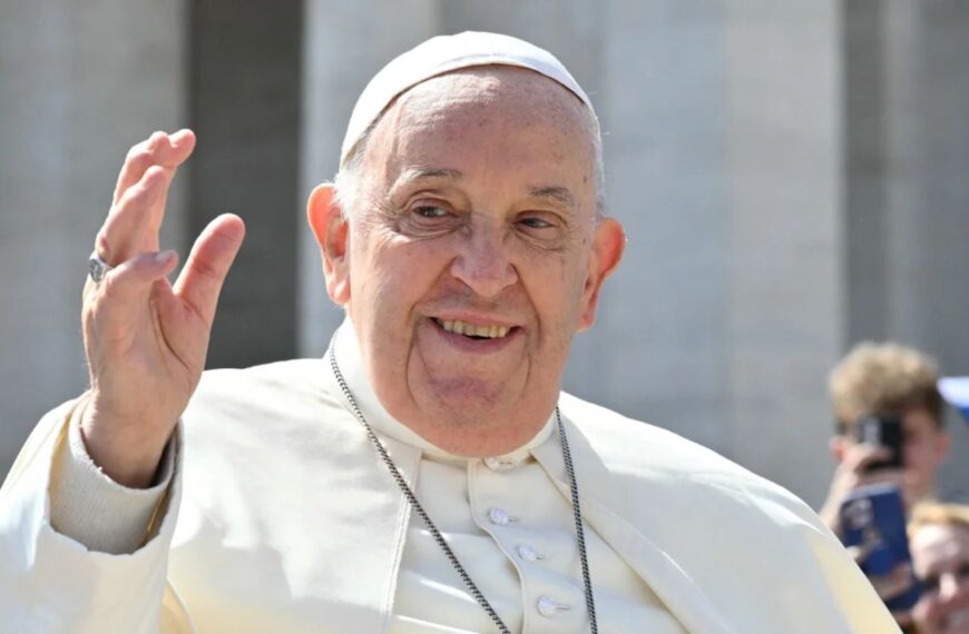Papa Francisco (1936-2025)