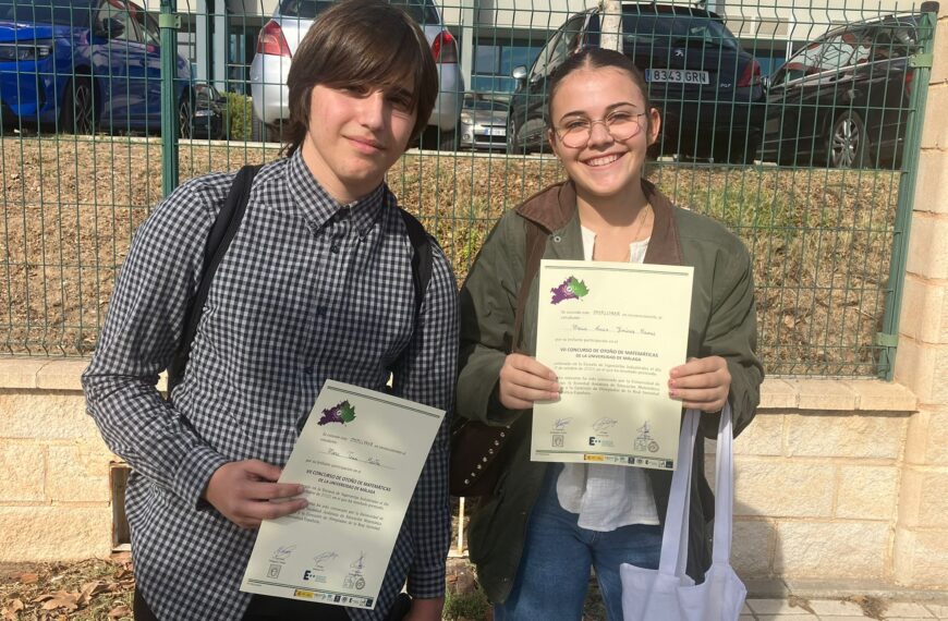 Éxito en el Concurso de Otoño de Matemáticas