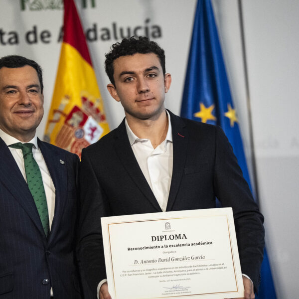 La Junta de Andalucía distingue a Antonio David González